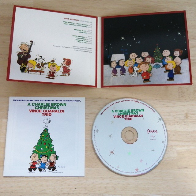 A CHARLIE BROWN　CHRISTMAS  エンタメ/ホビーのCD(キッズ/ファミリー)の商品写真