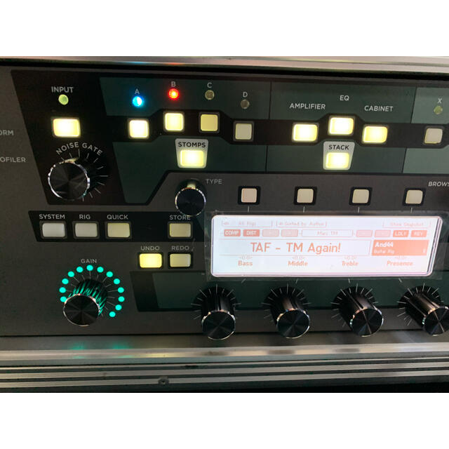 KORG(コルグ)のKEMPER PROFILER POWER RACK &リモート付き傷アリ 楽器のギター(エフェクター)の商品写真