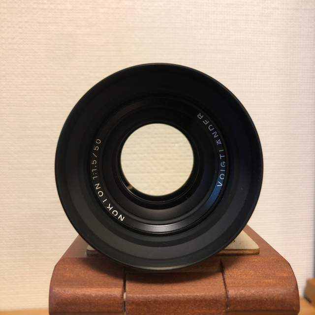 LEICA(ライカ)のvoigtlander NOKTON 50mm F1.5 スマホ/家電/カメラのカメラ(レンズ(単焦点))の商品写真