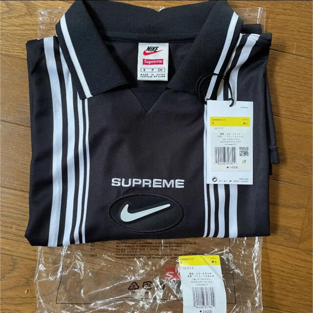 Supreme(シュプリーム)の新品　Supreme Nike ジュエル ストライプ サッカー ジャージー　S メンズのトップス(Tシャツ/カットソー(半袖/袖なし))の商品写真