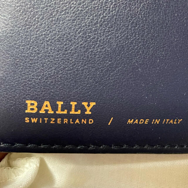 Bally(バリー)のBALLY 財布　カード収納２１枚！！！＆パスポートケース レディースのファッション小物(財布)の商品写真