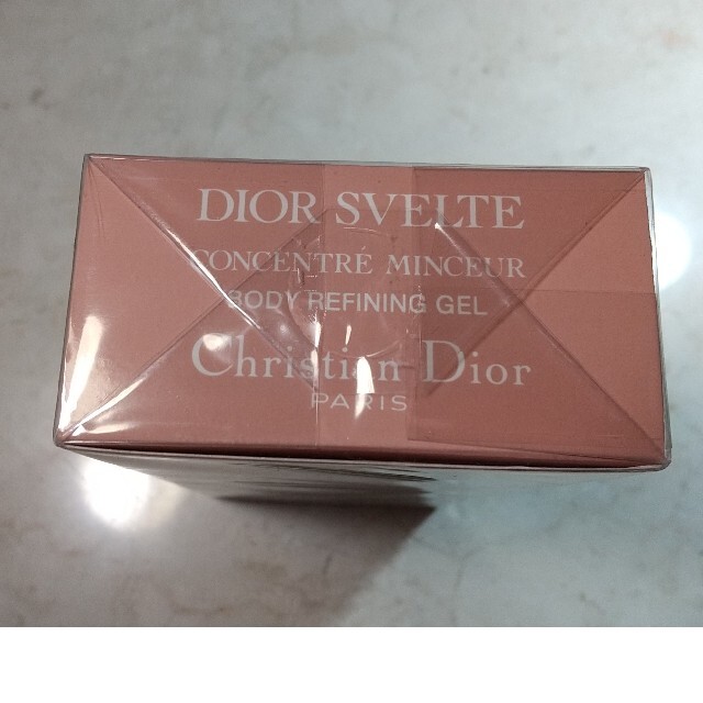 Christian Dior(クリスチャンディオール)の［未使用］Dior　ディオール　スヴェルト　脚の引き締めジェル コスメ/美容のボディケア(ボディローション/ミルク)の商品写真