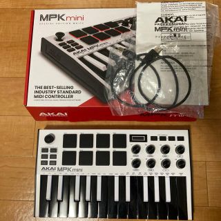 akai mpk mini mk3(MIDIコントローラー)