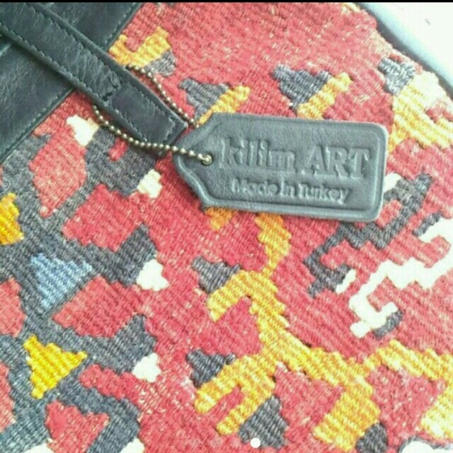 トルコ　オールドキリムのバッグ　キリム レディースのバッグ(トートバッグ)の商品写真