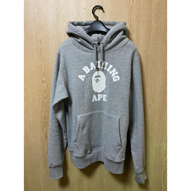 A BATHING APE パーカー  Mサイズ