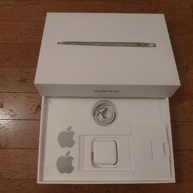 Apple(アップル)のMacBook Air 2020 M1 スペースグレー スマホ/家電/カメラのPC/タブレット(ノートPC)の商品写真