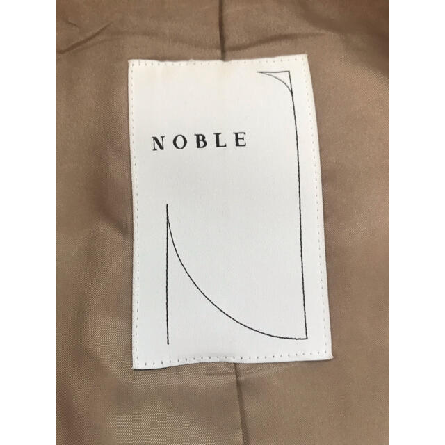 Noble(ノーブル)のNOBLE ノーブル　カルゼストレッチ テーラードジャケット　38 レディースのジャケット/アウター(テーラードジャケット)の商品写真