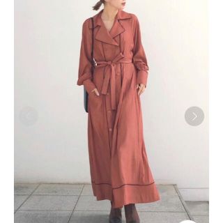 アメリヴィンテージ(Ameri VINTAGE)のLOOSE TRENCH LIKE DRESS(ロングワンピース/マキシワンピース)