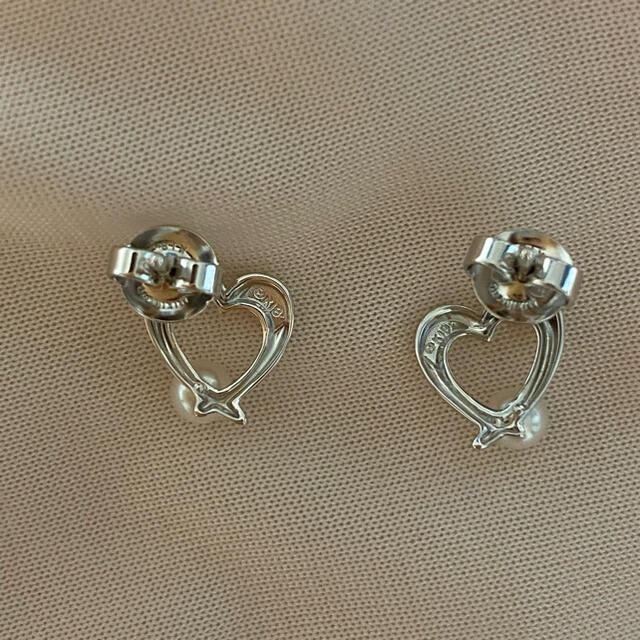 MIKIMOTO(ミキモト)の（現行品）ミキモト　mikimoto ベビー パールピアス レディースのアクセサリー(ピアス)の商品写真