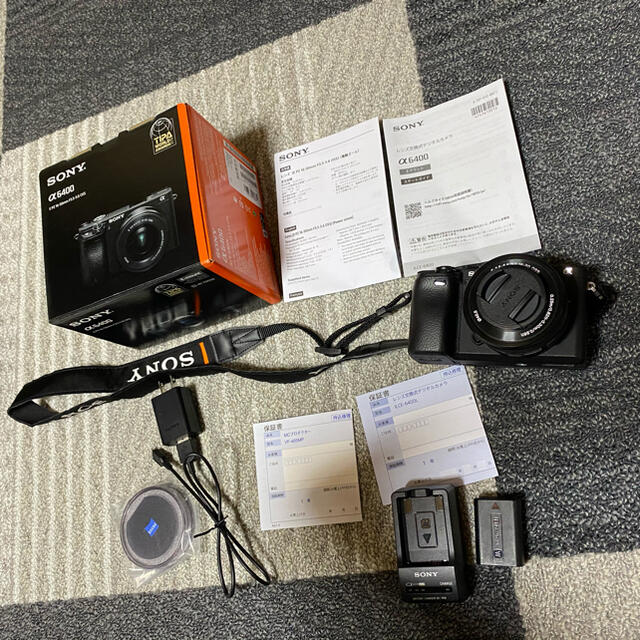 SONY α6400(パワーズームレンズキット)カメラ