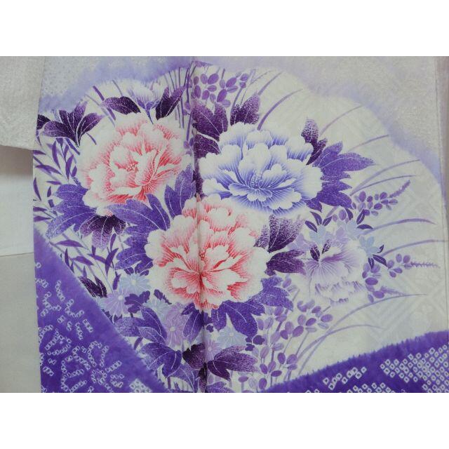 Ｓお仕立て上がり正絹振袖　白、紫色地に花柄　絞り入り レディースの水着/浴衣(振袖)の商品写真