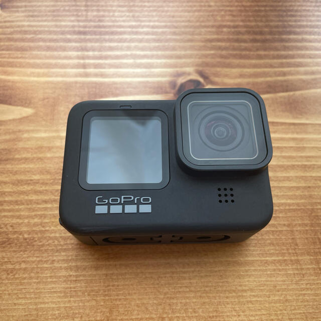 GoPro(ゴープロ)のGoPro HERO9 BLACK CHDHX-901-FW スマホ/家電/カメラのカメラ(コンパクトデジタルカメラ)の商品写真