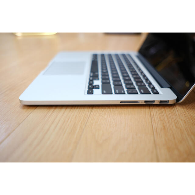 Apple(アップル)の【超美品】MacBook Pro 13インチ Early 2015 16/256 スマホ/家電/カメラのPC/タブレット(ノートPC)の商品写真