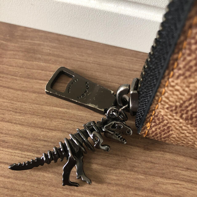 Gift Box入りCOACH ×バスキアコラボ 恐竜レキシー Rexy 長財布