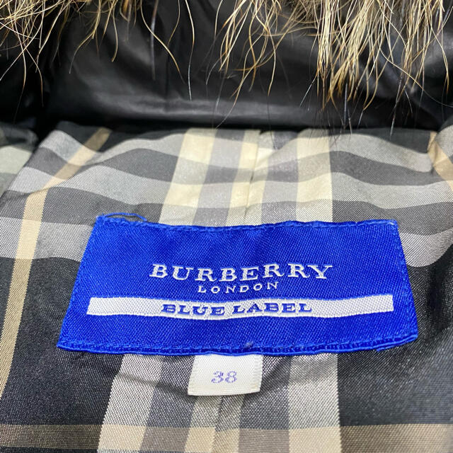 BURBERRY(バーバリー)の【美品】バーバリー ダウンジャケット タヌキファー ノバチェック ボースロゴ レディースのジャケット/アウター(ダウンジャケット)の商品写真