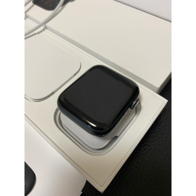 Apple Watch(アップルウォッチ)の【美品】アップルウォッチ series6 44mm メンズの時計(腕時計(デジタル))の商品写真