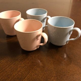 ロイヤルコペンハーゲン(ROYAL COPENHAGEN)のロイヤルコペンハーゲン フラワーエンブレム マグカップペア 2セット(グラス/カップ)