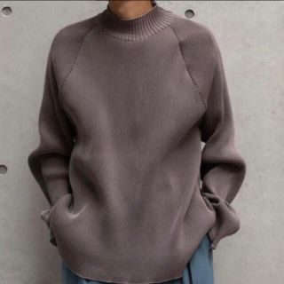 サンシー(SUNSEA)のstein Oversized Gradation Pleated GREIGE(ニット/セーター)