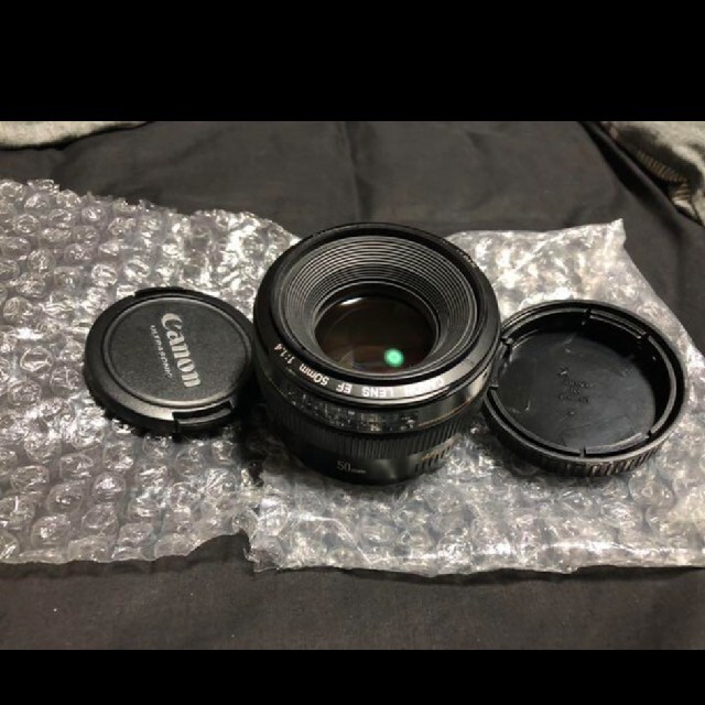スマホ/家電/カメラCanon 単焦点レンズ EF50mm F1.4