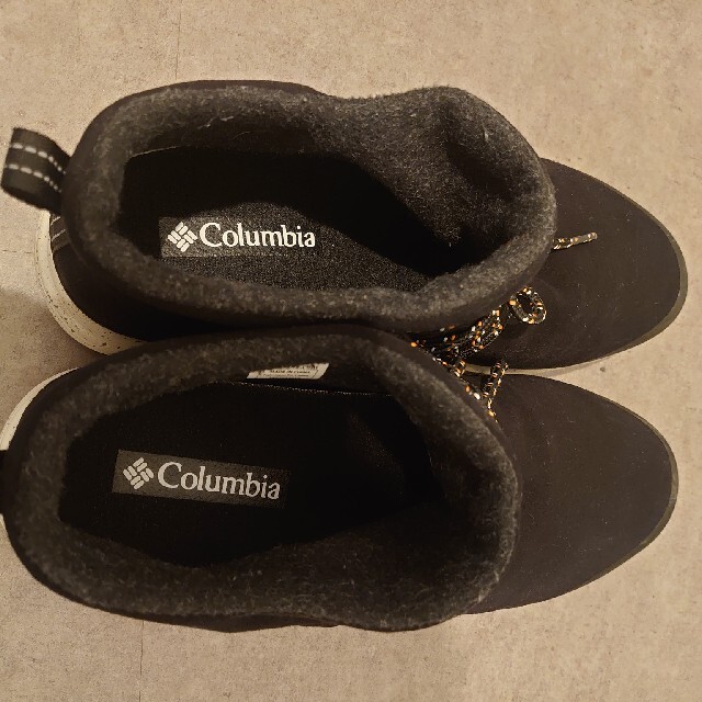 Columbia(コロンビア)のコロンビア　ウォータープルーフ メンズの靴/シューズ(スニーカー)の商品写真