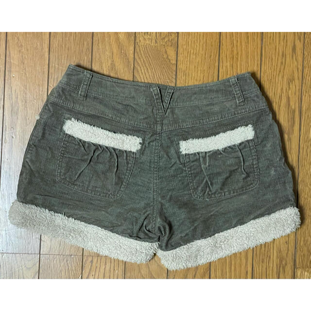 EASTBOY(イーストボーイ)の【美品】　EAST BOY ショートパンツ レディースのパンツ(ショートパンツ)の商品写真