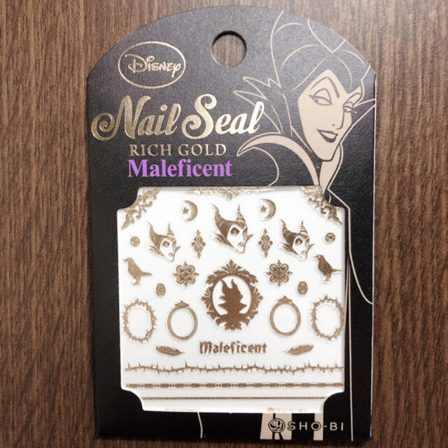 Disney - 【新品】定価550円 ネイルシール ゴールド マレフィセント