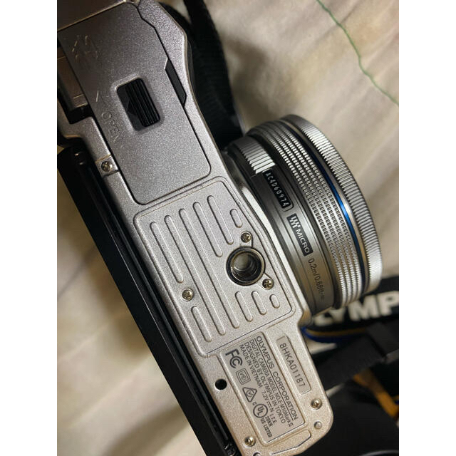 OLYMPUS OM-D E-M10 MarkⅡダブルレンズキット スマホ/家電/カメラのカメラ(ミラーレス一眼)の商品写真