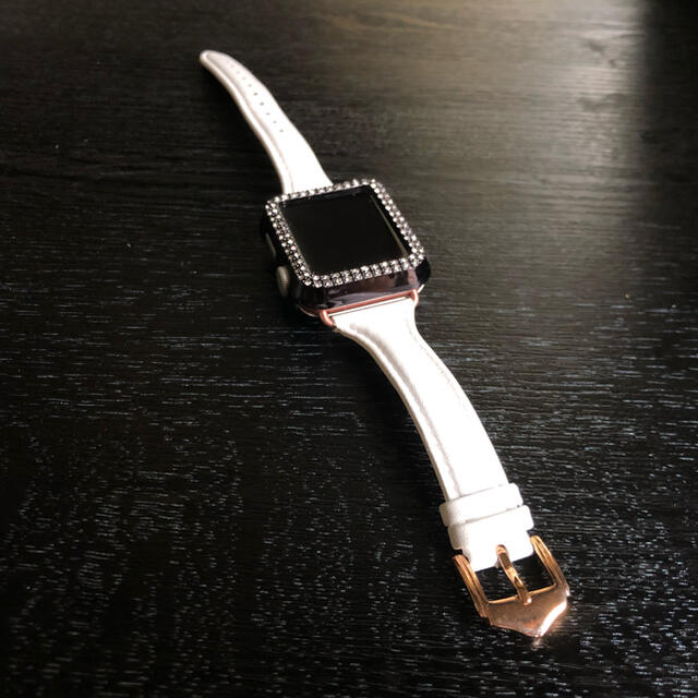 Apple Watch - ほぼ未使用 Apple Watch Series3 スワロケース 本革