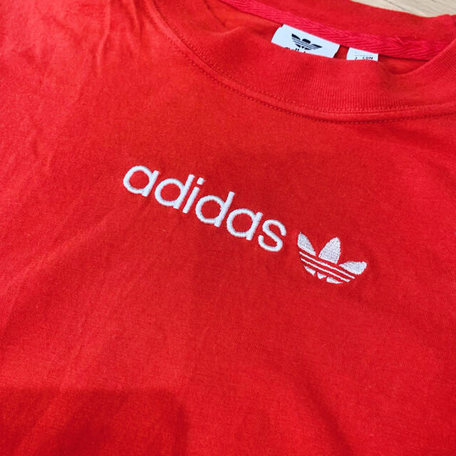 adidas(アディダス)のadidas 赤 長袖 ロンT メンズのトップス(Tシャツ/カットソー(七分/長袖))の商品写真