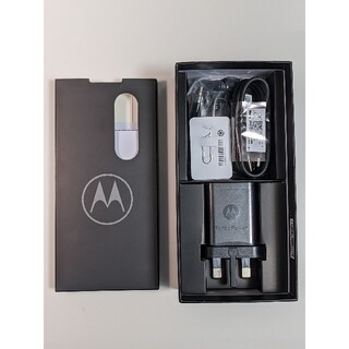 Motorola edge 英国版 SIMフリー スマートフォン 使用半年以下