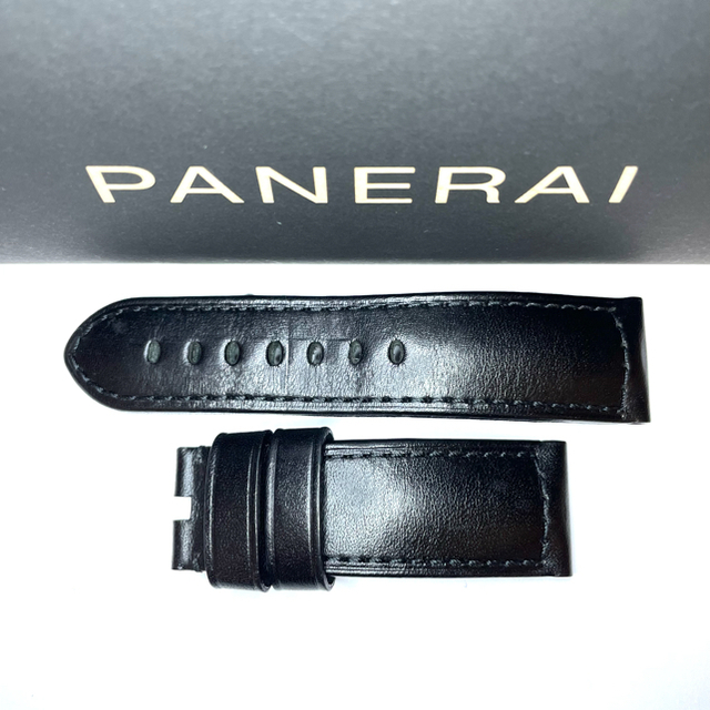 PANERAI(パネライ)の【ショー様専用】美品　パネライ用レザーベルト 尾錠用 メンズの時計(レザーベルト)の商品写真