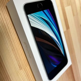 アイフォーン(iPhone)のiPhone SE 第2世代 64GB SIMフリー ホワイト(スマートフォン本体)