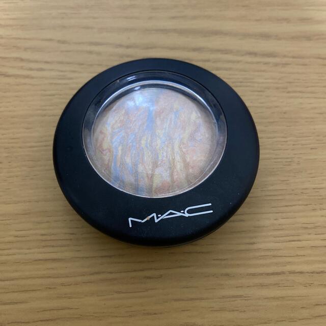 MAC(マック)のM・A・C フェイスパウダー コスメ/美容のベースメイク/化粧品(フェイスパウダー)の商品写真