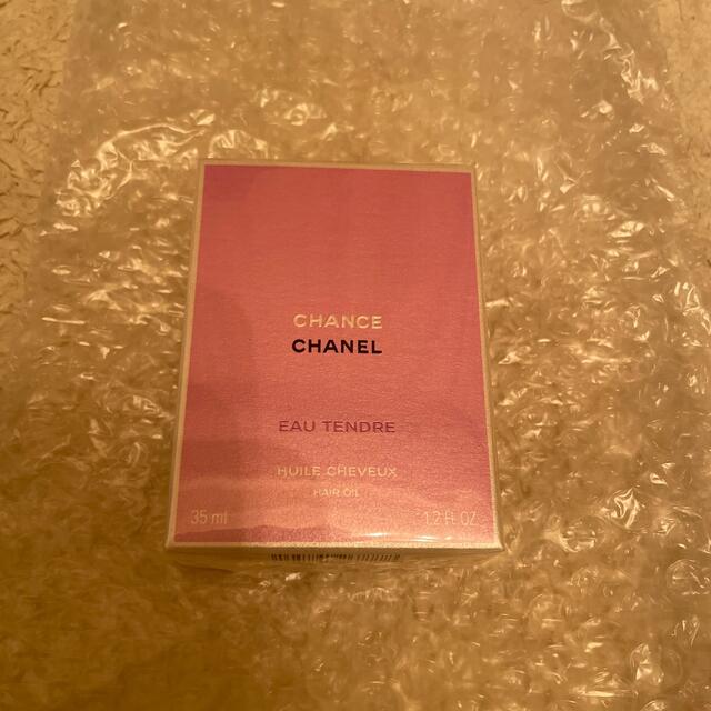 CHANEL(シャネル)のチャンス　オー　タンドゥル　ヘア　オイル　CHANEL 35ml  新品未開封 コスメ/美容のヘアケア/スタイリング(オイル/美容液)の商品写真