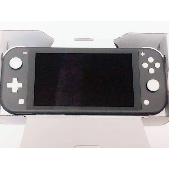 Nintendo Swich Lite ニンテンドー スイッチライト グレー エンタメ/ホビーのゲームソフト/ゲーム機本体(携帯用ゲーム機本体)の商品写真