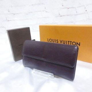 ルイヴィトン(LOUIS VUITTON)のルイヴィトン エピ ポルトフォイユ・サラ 長財布 ウォレット パープル系(財布)