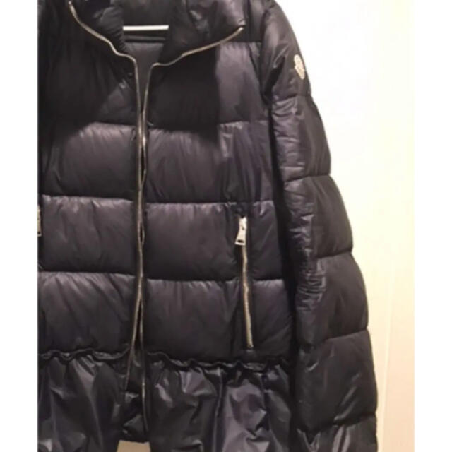 MONCLER(モンクレール)の正規保証　モンクレール　ダウン　サイズ1 シャンパンベージュ レディースのジャケット/アウター(ダウンジャケット)の商品写真