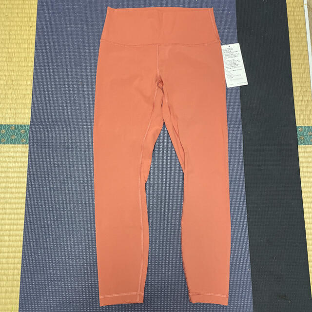新品タグ付き ルルレモン サイズ8 レギンス タイツ ワンダーアンダー | フリマアプリ ラクマ