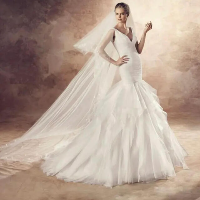 マーメイド　ウェディングドレス　PRONOVIAS プロノビアスAvenueDiagonal