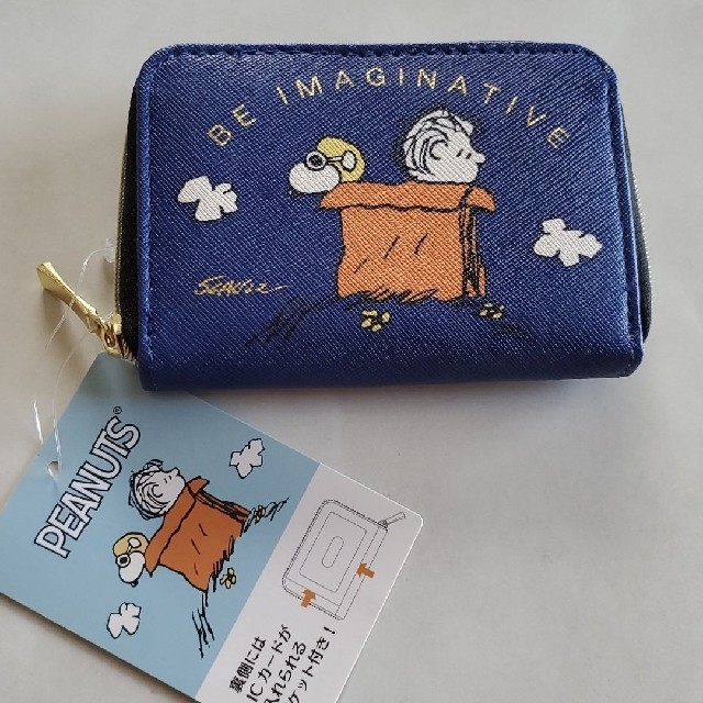 SNOOPY(スヌーピー)の【値下げ】【新品未使用】スヌーピー財布 レディースのファッション小物(財布)の商品写真