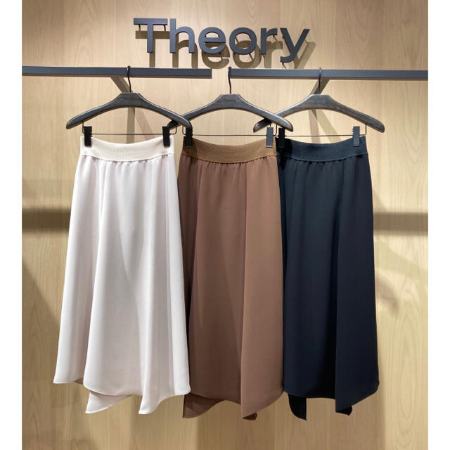 Theory アシンメトリーフレアスカート