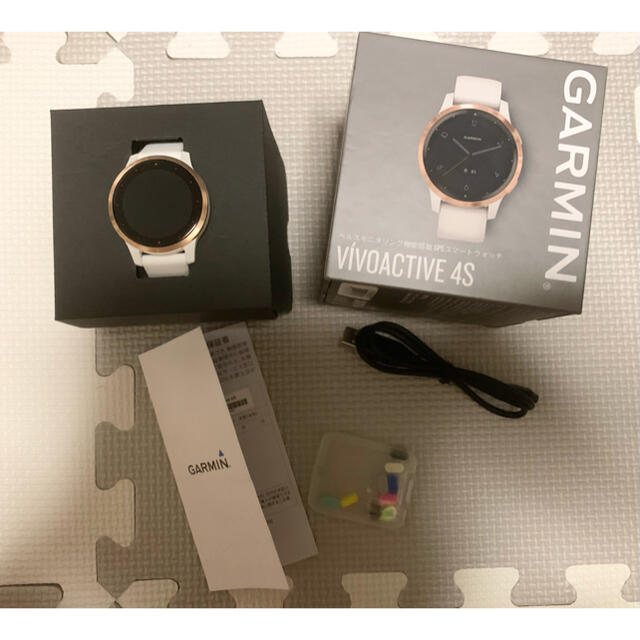 試着のみ GARMIN ガーミン VIVOACTIVE 4S スマートウォッチ レディースのファッション小物(腕時計)の商品写真