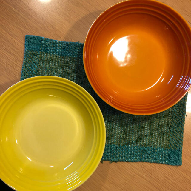 LE CREUSET(ルクルーゼ)の【ル・クルーゼ福袋】ボウル２点🧡 インテリア/住まい/日用品のキッチン/食器(食器)の商品写真