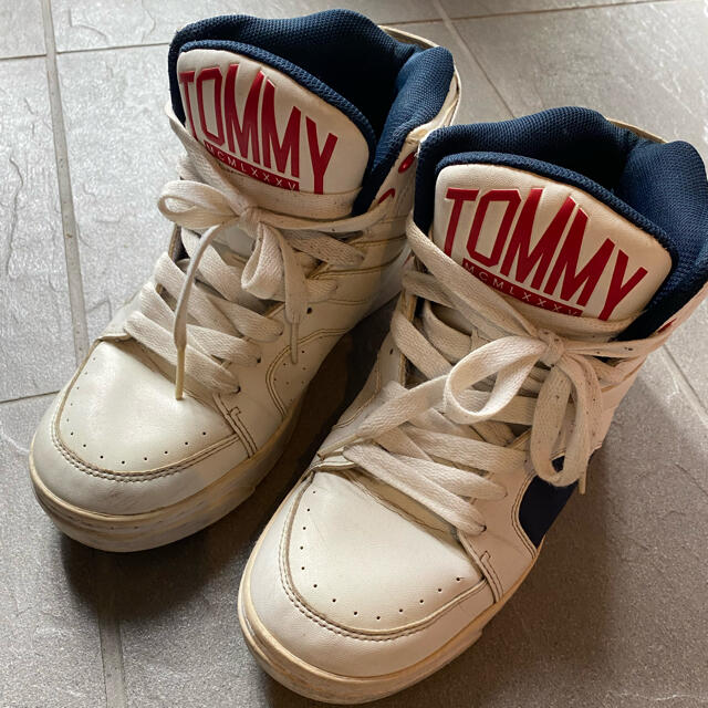 TOMMY(トミー)の《けいみつさん専用》tommy スニーカー　25 レディースの靴/シューズ(スニーカー)の商品写真