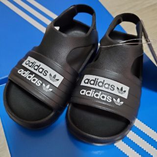 アディダス(adidas)のadidasサンダル13cm(サンダル)