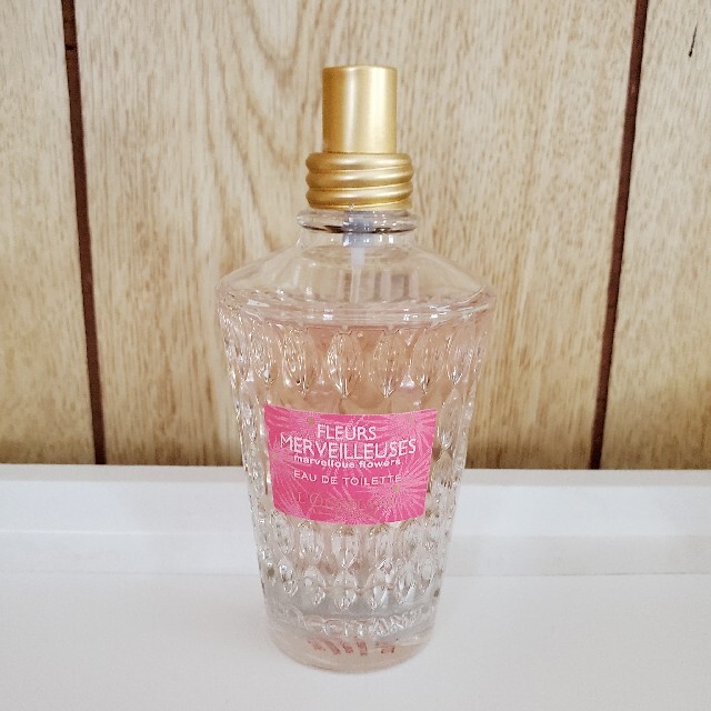 L'OCCITANE(ロクシタン)のロクシタン マーベラスフラワー オードゥトワレ コスメ/美容の香水(香水(女性用))の商品写真