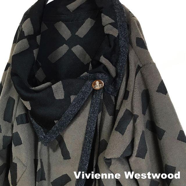 Vivienne Westwood(ヴィヴィアンウエストウッド)の【Vivienne Westwood】ORBボタン マント ショートコート レディースのジャケット/アウター(その他)の商品写真