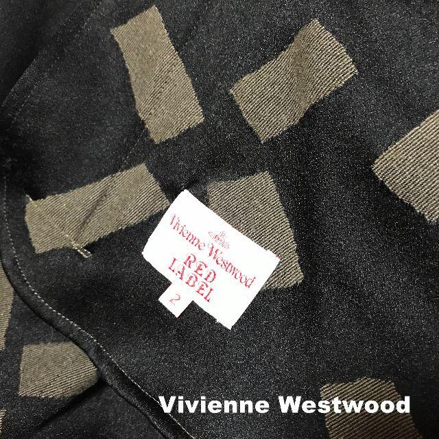 Vivienne Westwood(ヴィヴィアンウエストウッド)の【Vivienne Westwood】ORBボタン マント ショートコート レディースのジャケット/アウター(その他)の商品写真