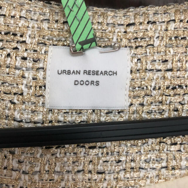 URBAN RESEARCH DOORS(アーバンリサーチドアーズ)のにゃんちゃん様専用【美品】アーバンリサーチドアーズ ツイードジャケット セット レディースのジャケット/アウター(ノーカラージャケット)の商品写真