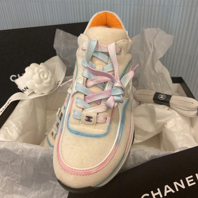 新品 CHANEL シャネル レインボースニーカー 37 21年SS 新品 CHANEL シャネル レインボースニーカー 37 21年SS